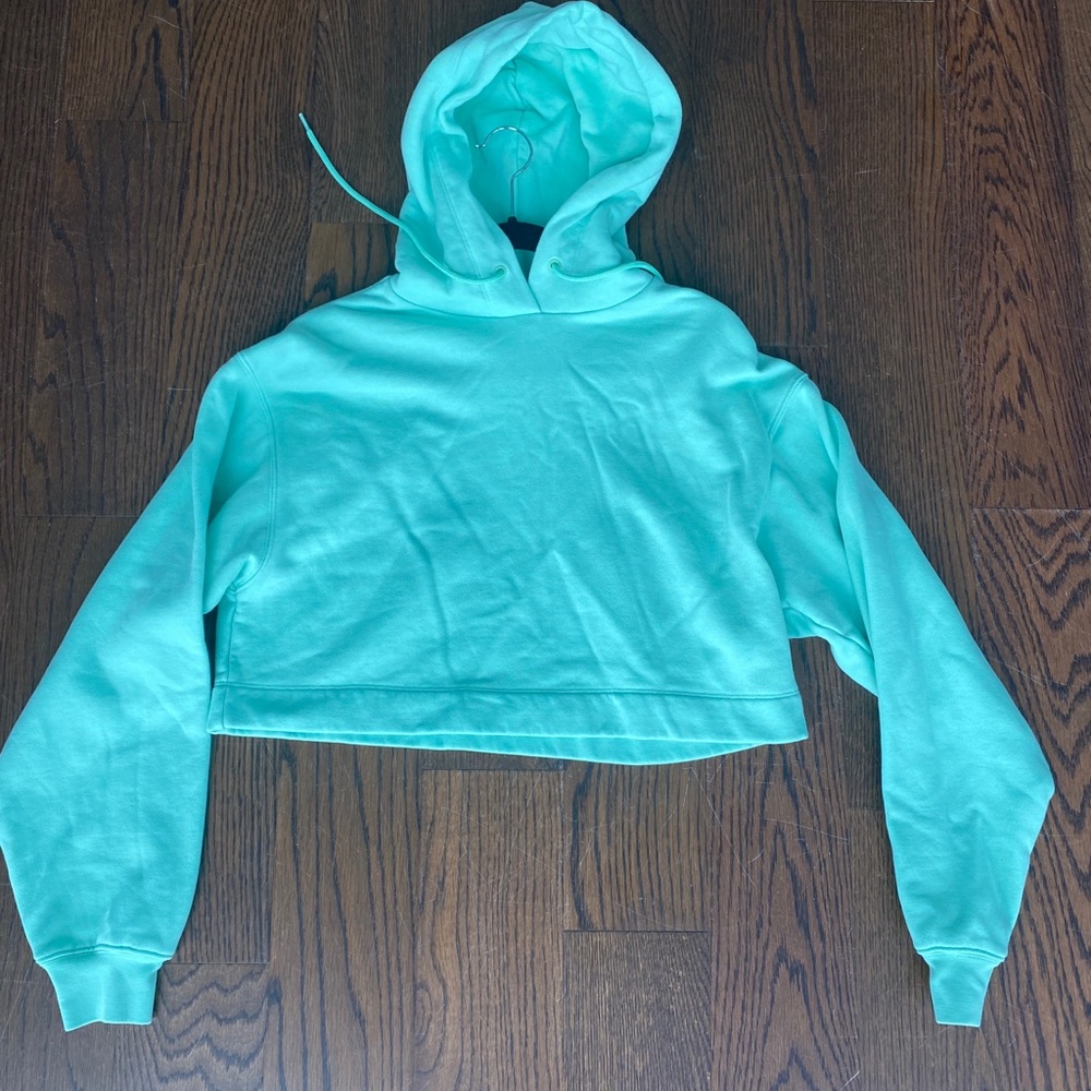 ALO Yoga Bae Hoodie